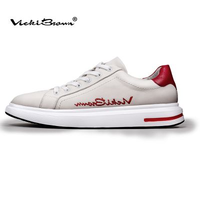                 　　近几年，不少鞋企因为无法适应当前消费者的节奏